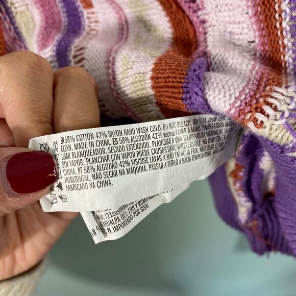 Forever 21 Women Purple 3D Knit Crew Neck Cropped Sweater Size S - Picture 4 of 8